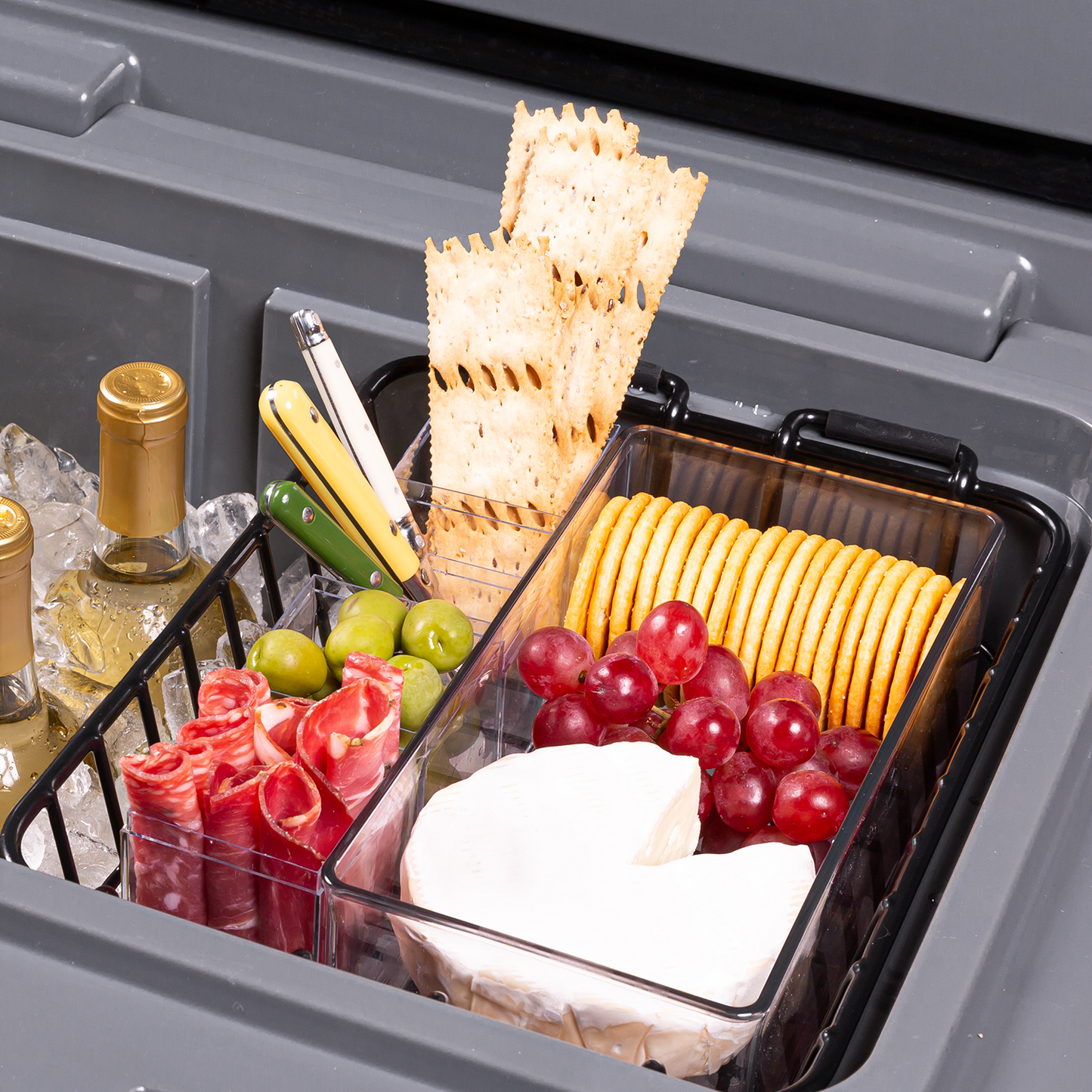 brutank-35qt-55qt-dry-rack-t5 brutank-dry-rack_accessory_alt-1.png